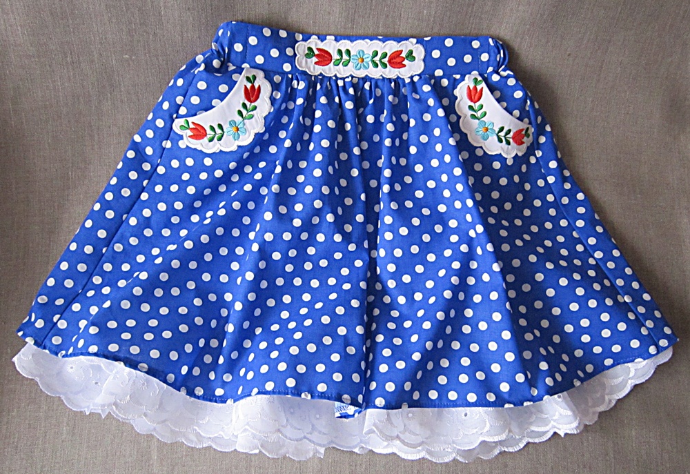 Skirt decoration free embroidery set