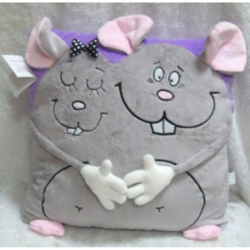More information about "Two mouse pillow free embroidery design"