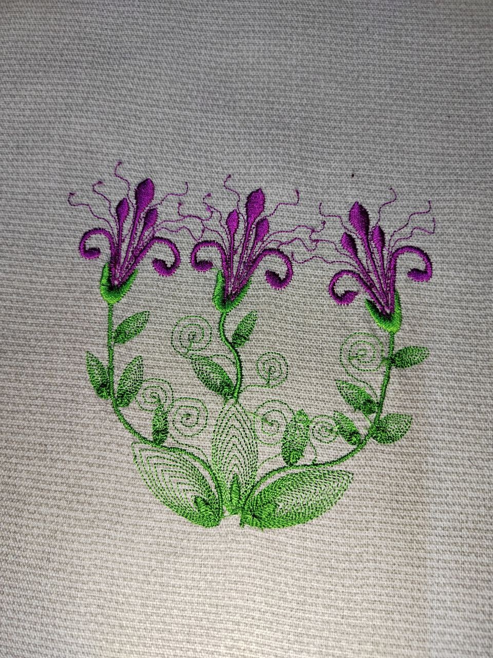 Three flowers free embroidery design