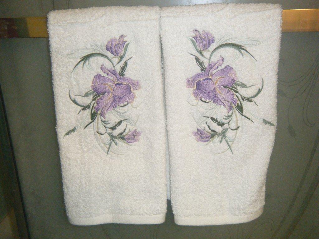 Embroidered two towels with swirl lily design