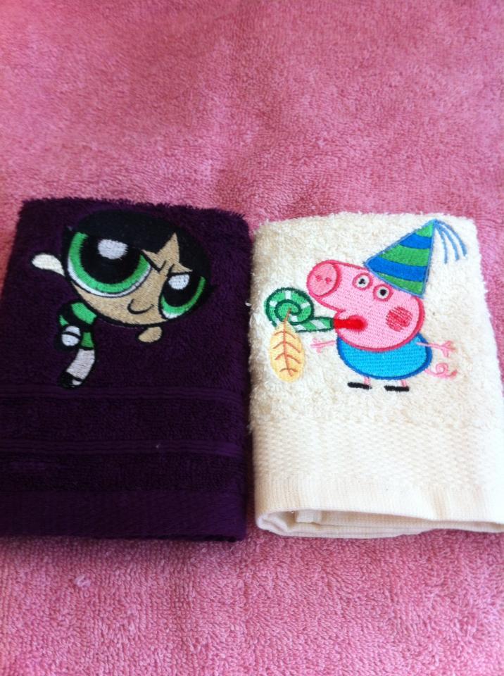 Peppa Pig Carnival embroidered towels