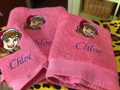 Frozen embroidered bath towel