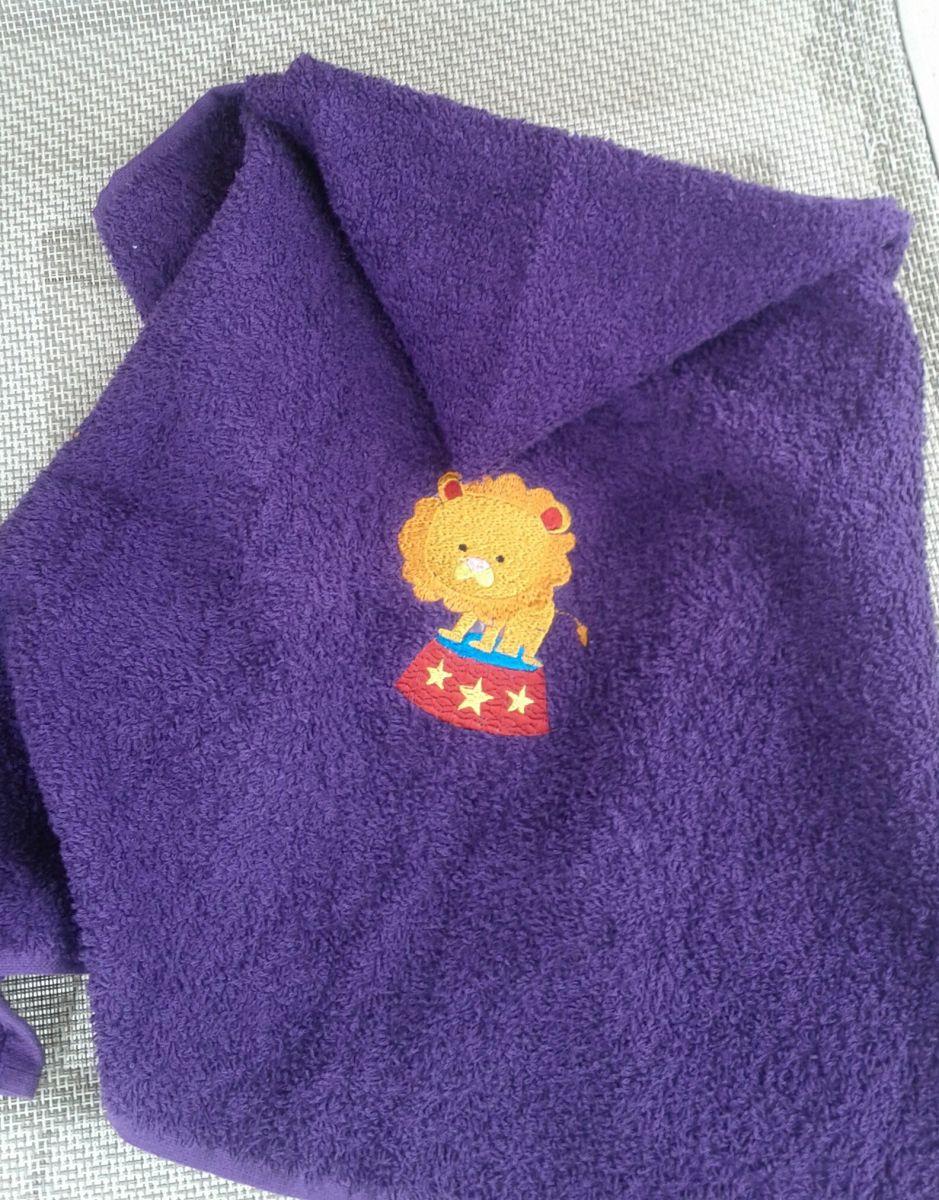 Embroidery towel with free Lion design