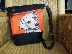 Bag with dog photo stitch free embroidery design