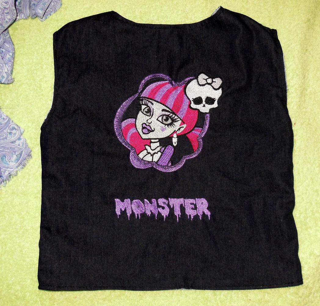 Monster high embroidered shirt -back