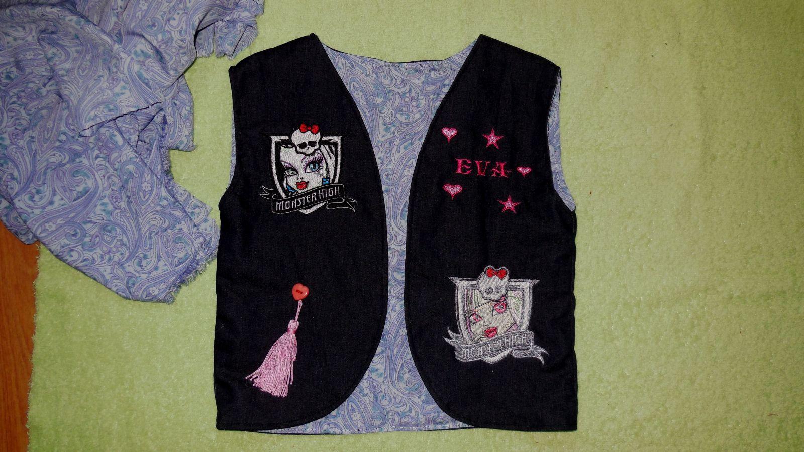Jacket with Monster High embroidery designs