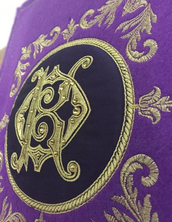 Embroidered monogram free design