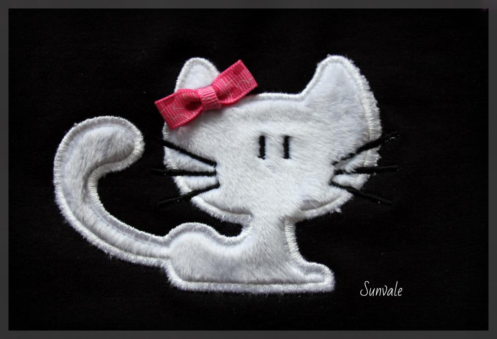 cat applique free embroidery