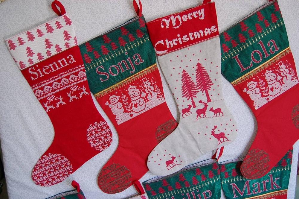 Christmas socks with deers free embroidery design