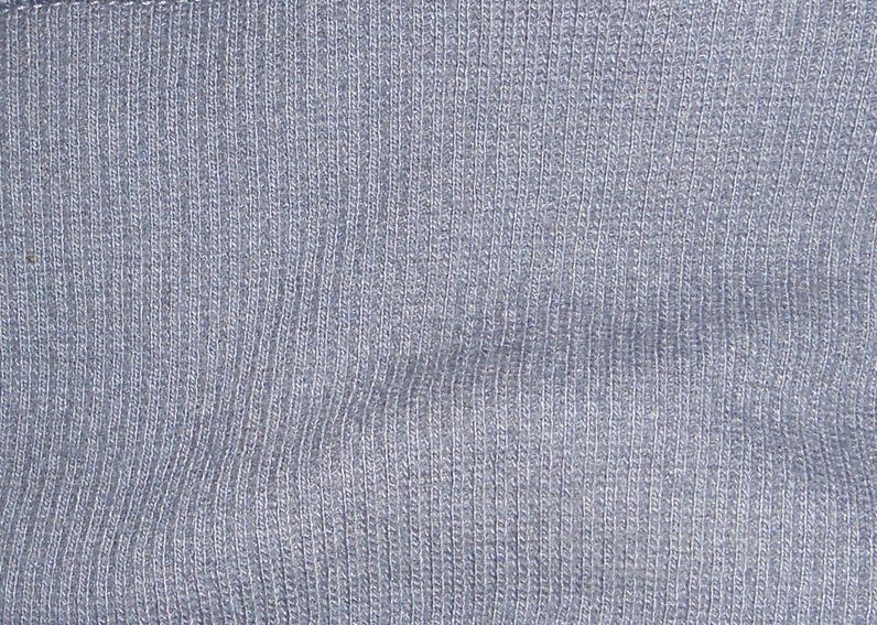 knitted-fabric-01.jpg.0d65679652e3ff01d4