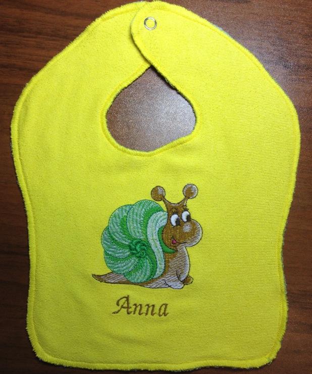 Free snail design embroidered at baby bib