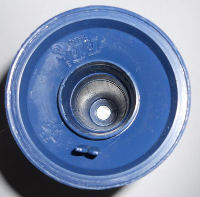 securing-threads-02.jpg.fcd4b8021e5835c9