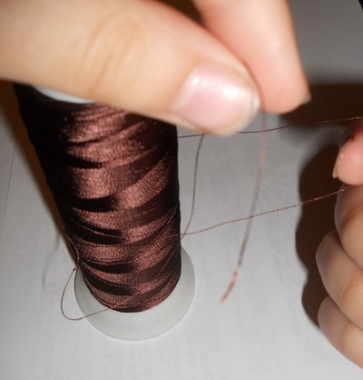 securing-threads-08.jpg.cca96a467dc44eb8