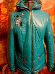 Autumn jacket in synthetic fabric with free design for embroidery machine