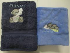 Towels with Teddy bear embroidery designs