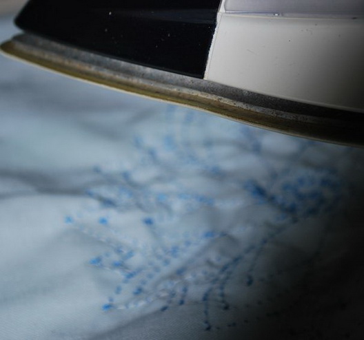 smocking-07.jpg.f3695a71e09138e3351218c5