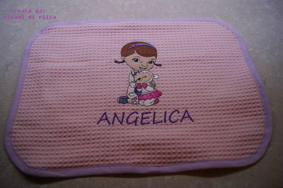 Napkin with Doc McStuffins and Lambie embroidery design