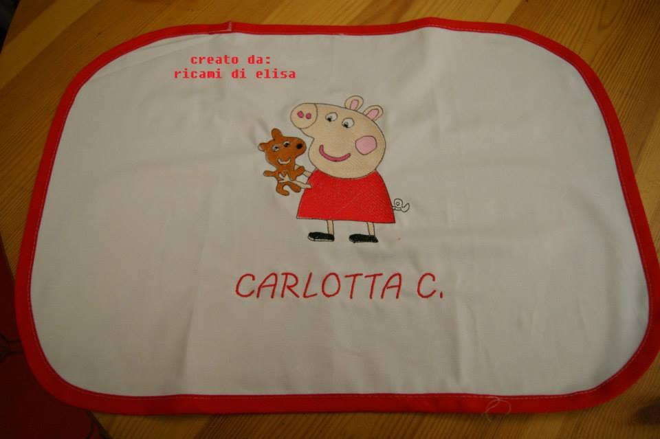Baby bib with Peppa Pig with Toy embroidery design