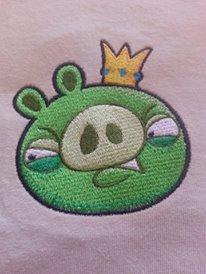 Pig King embroidery design