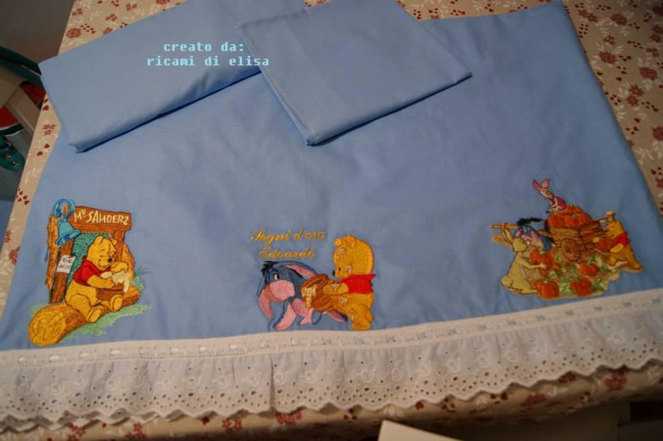 Baby napkins with Winnie Pooh and Friends embroidery design