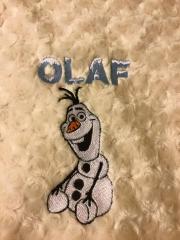 Bed cover with Happy Olaf embroidery design