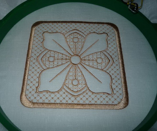 trapunto-10.jpg.5dcfea72295a2d6761dea651