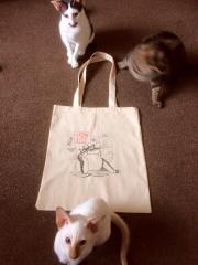 Shopping bag with Creative crisis cat free design of machine embroidery