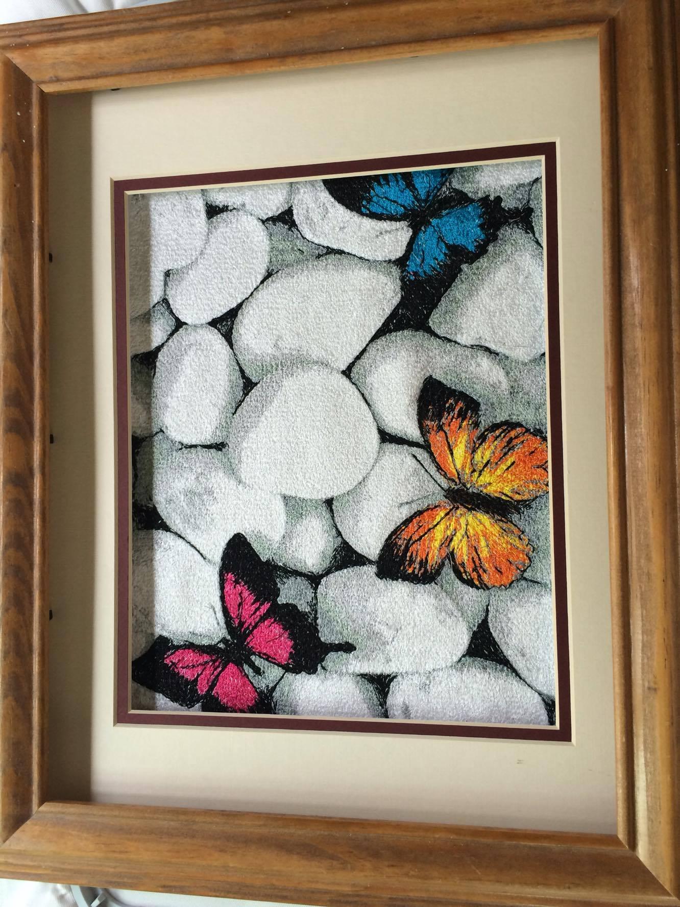 Framed Seashell, beach, butterfly free machine embroidery design
