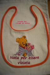 Newborn bib with Baby Pooh and Piglet embroidery design