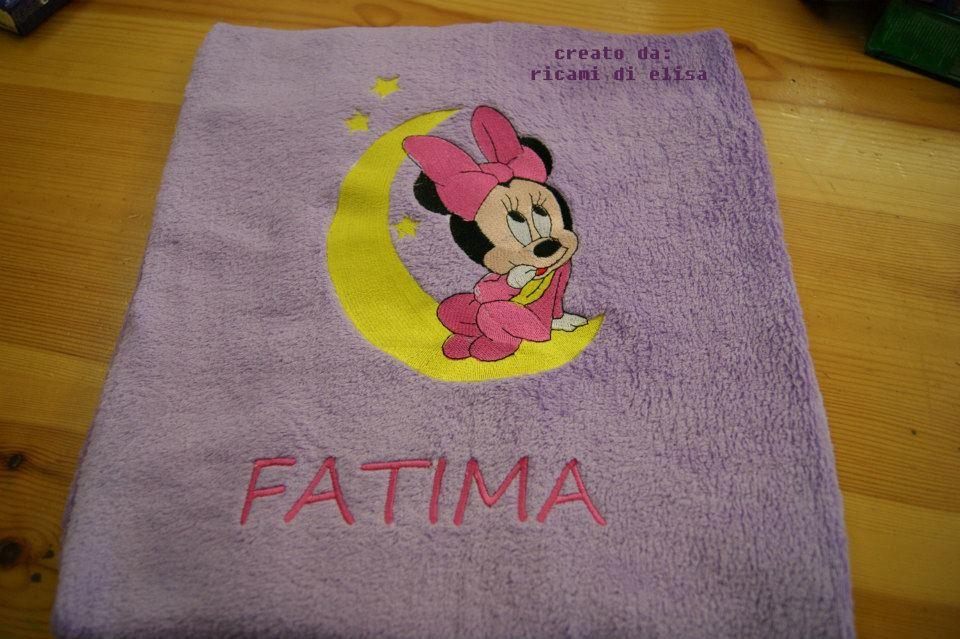 Towel with Minnie Mouse and moon embroidery design