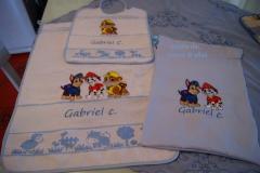 Bag and bib with Paw Patrol embroidery designs