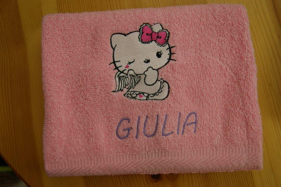 Towel with Hello Kitty Angel embroidery design