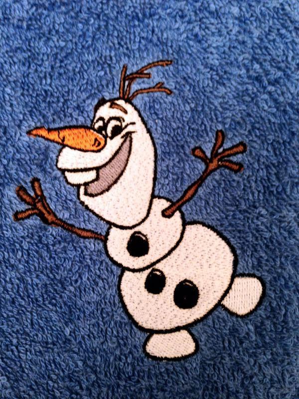 Happy Olaf embroidery design