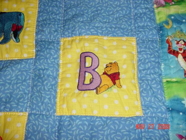 Winnie Pooh letter B free machine embroidery