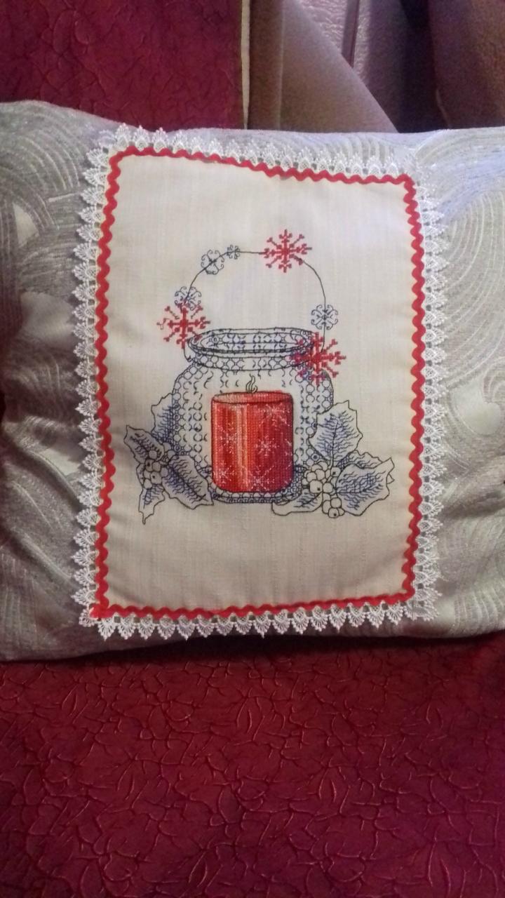 Embroidered pillow with tea pot cross stitch free design