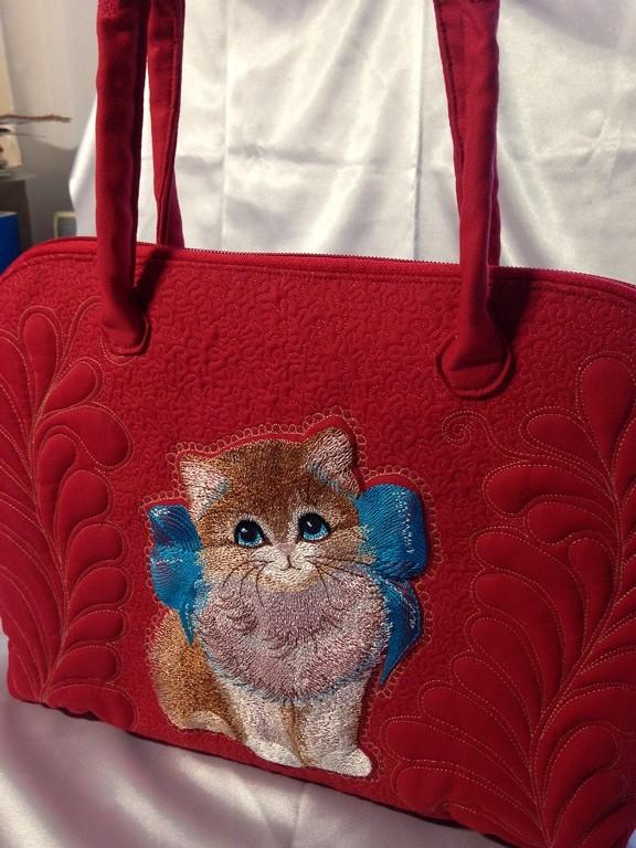 Hand bag Kitten with bow machine embroidery design