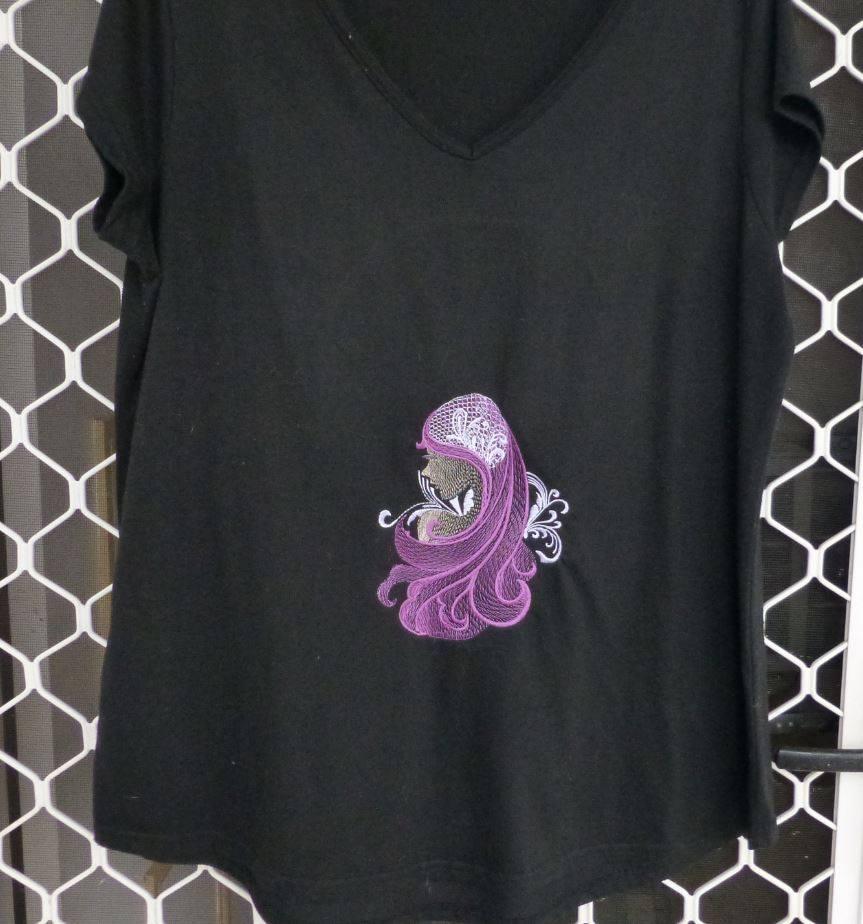 Embroidered t-shirt with dream girl free design