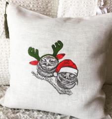 Cushion with Christmas owls embroidery design