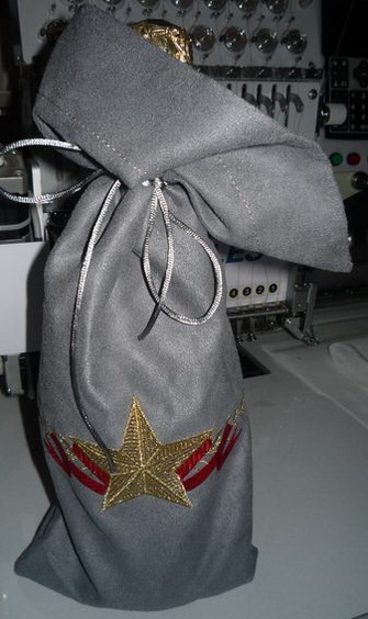 gift-bag-for-wine-bottle-19.jpg