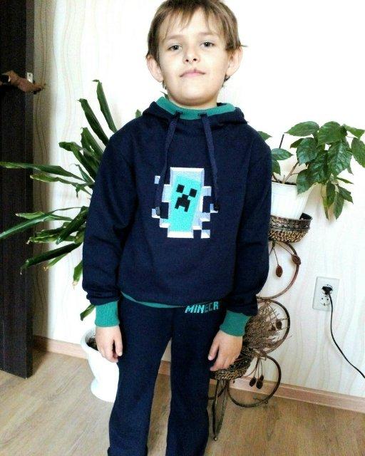 Sweater with Minecraft Creeper in your door embroidery design