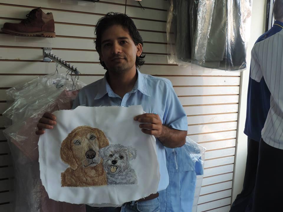 Embroidered two dogs free design