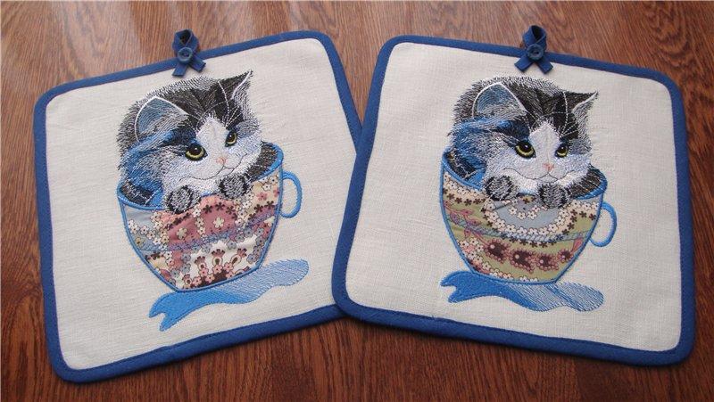 Kitchen hotholder with kitten mug free embroidery design