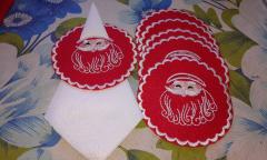 Serviette with Santa free embroidery