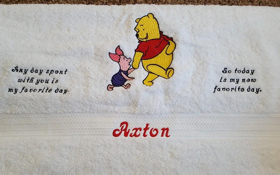 Towel Winnie the Pooh and Piglet best friends embroidery design