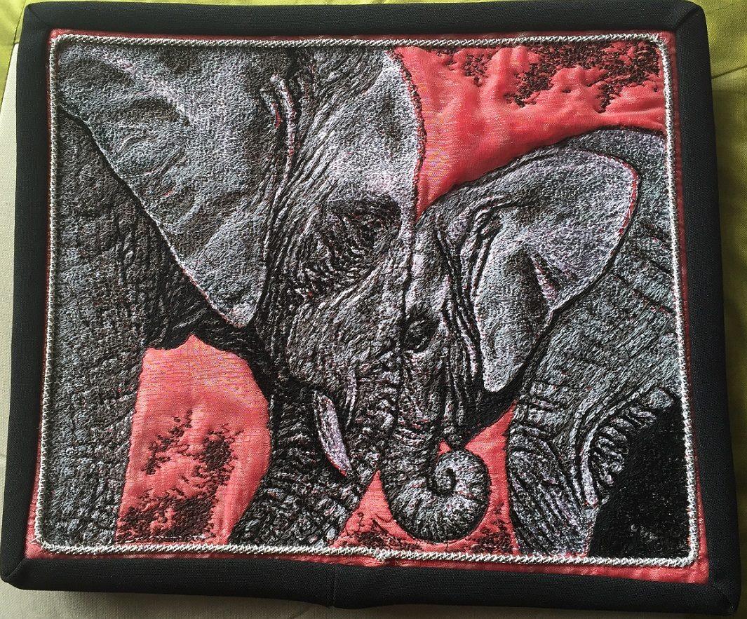Cushion with two elephants photo stitch free embroidery