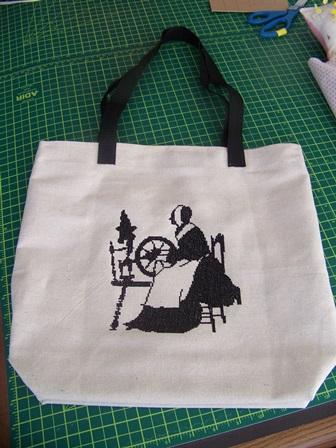 Bag with distaff cross stitch free embroidery