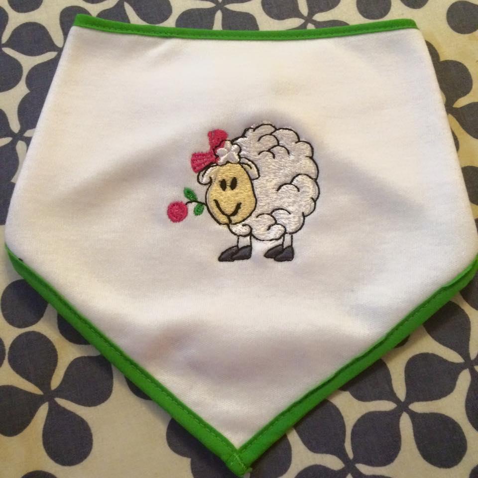 Napkin with Lamb with tulip machine embroidery design