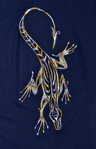 Lizard free machine embroidery design