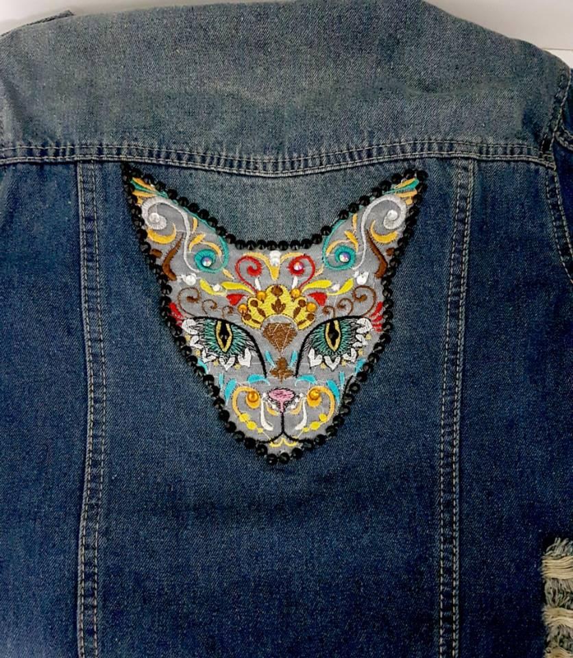 Mexican cat machine embroidery design