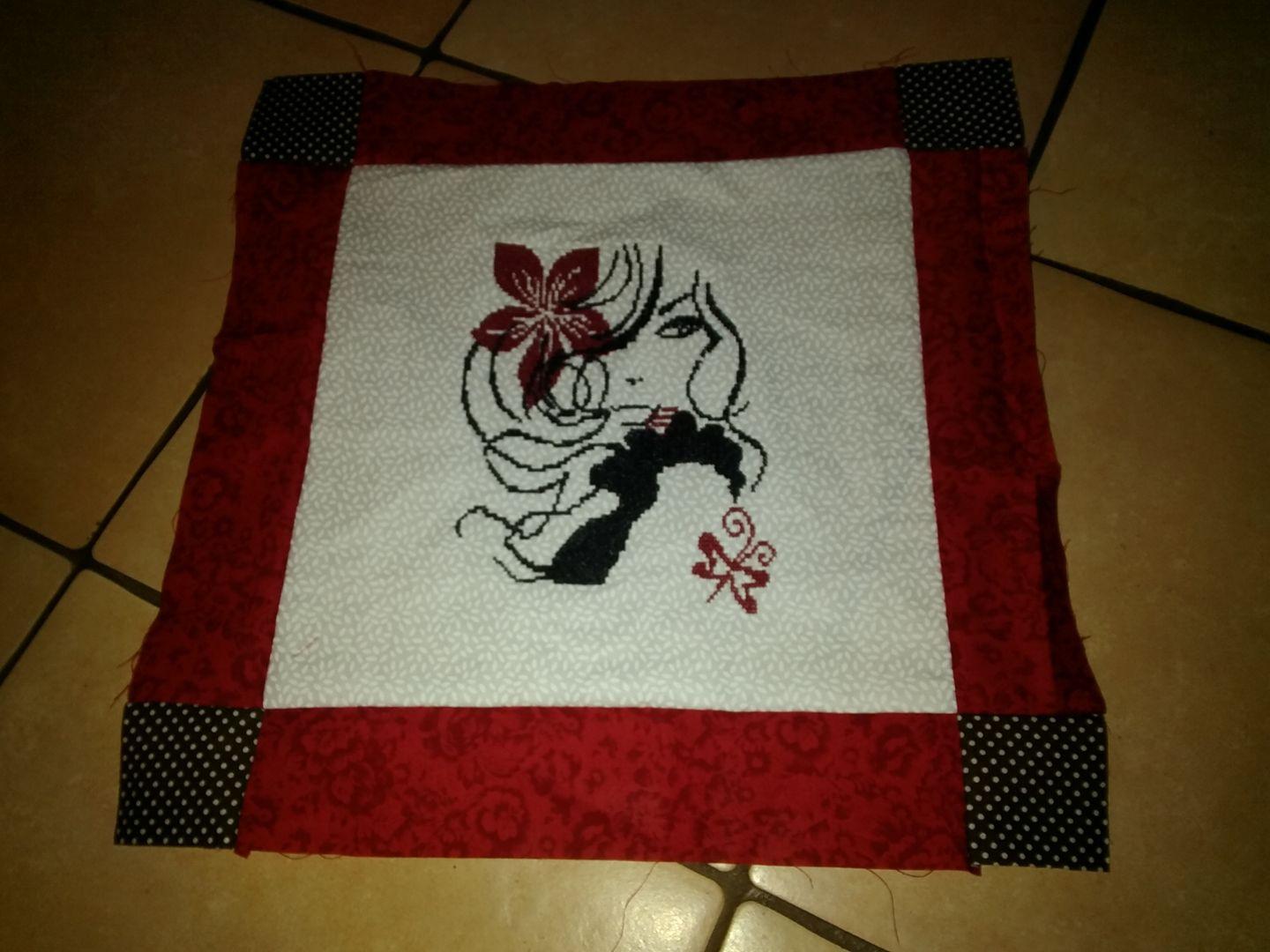 Carpet with woman red and black cross stitch free embroidery